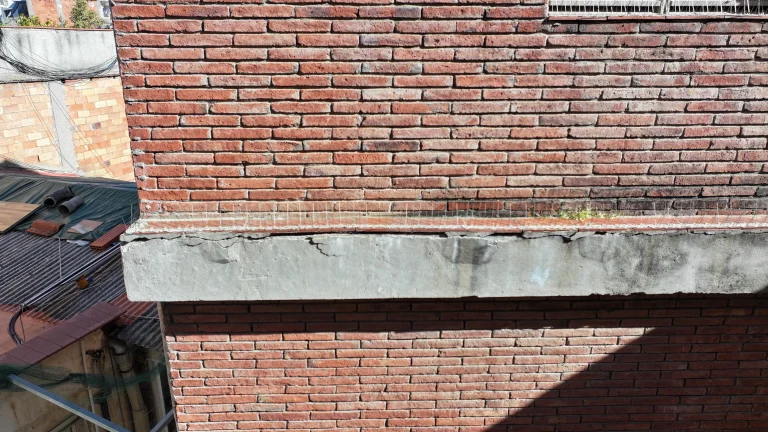 inspección de fachada con dron en Cataluña